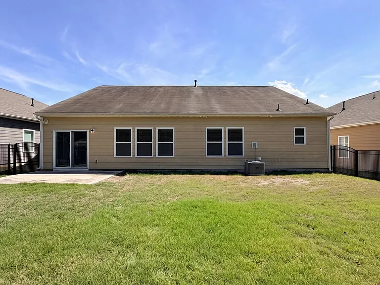 7111 Strawberry Fields Ln — Photo 9