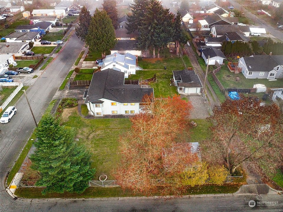 1st image of 202 E 62nd Street
