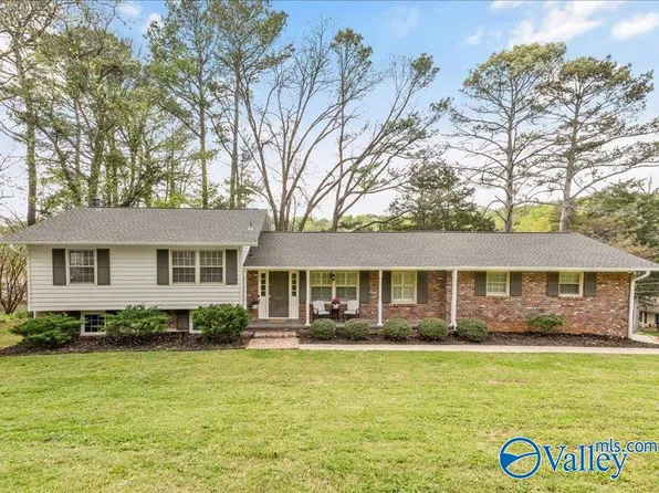 700 Fagan Springs Dr SE, Huntsville, AL 35801