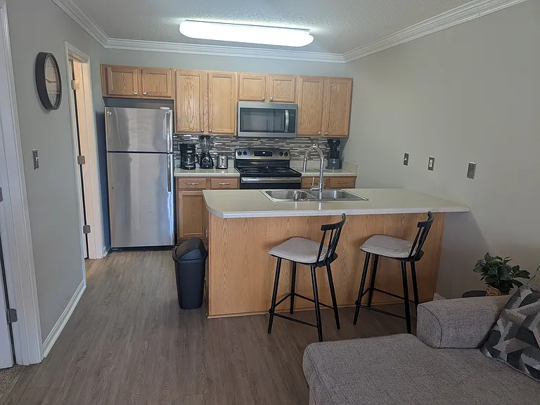 180 W Dublin Dr — Photo 50