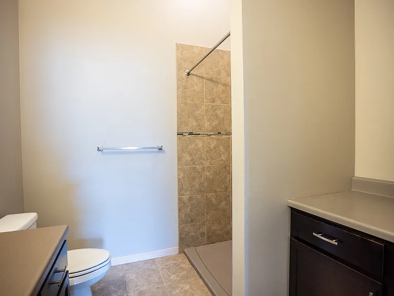 Uptown Exchange Lofts — Photo 17