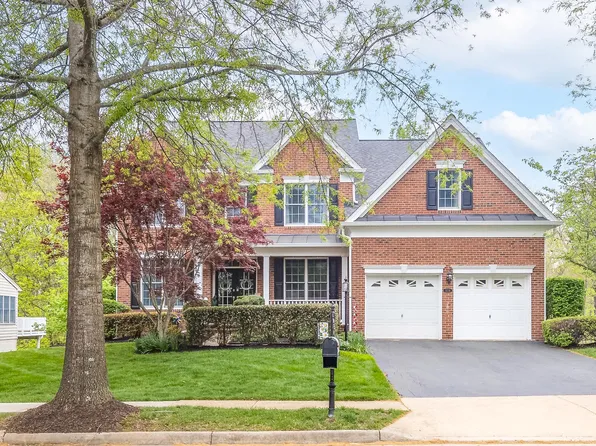 5774 Solheim Cup Dr, Haymarket, VA 20169