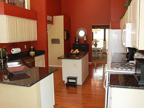 5th image of 7649 Bellepoint Place Ct