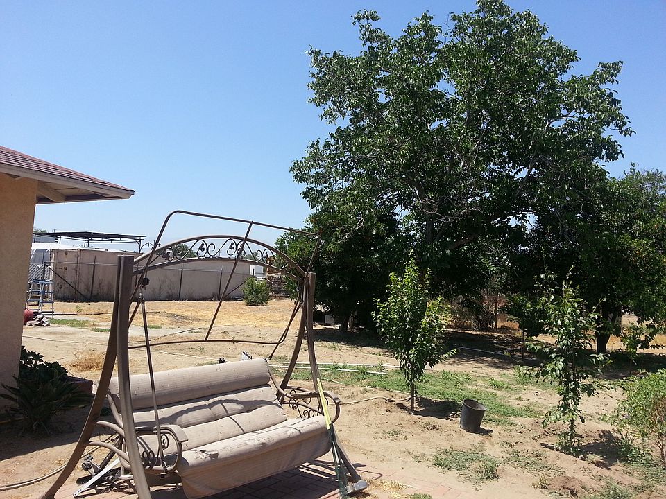 2nd image of 19408 Jurupa Ave