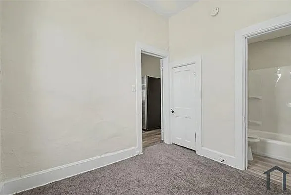 703 Meade St — Photo 11