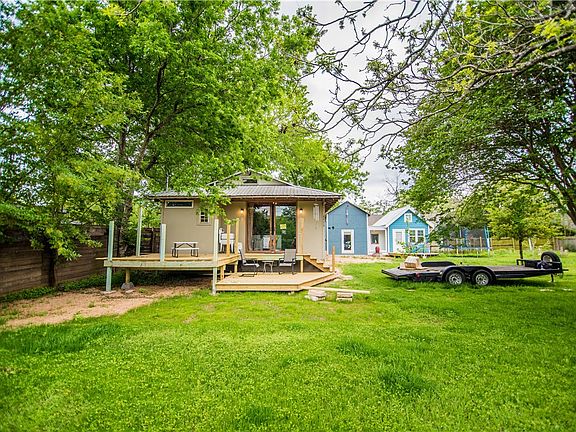 2nd image of 2713 Sweeney Ln #2713