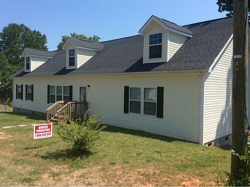 1st image of 122 N Hunter Street