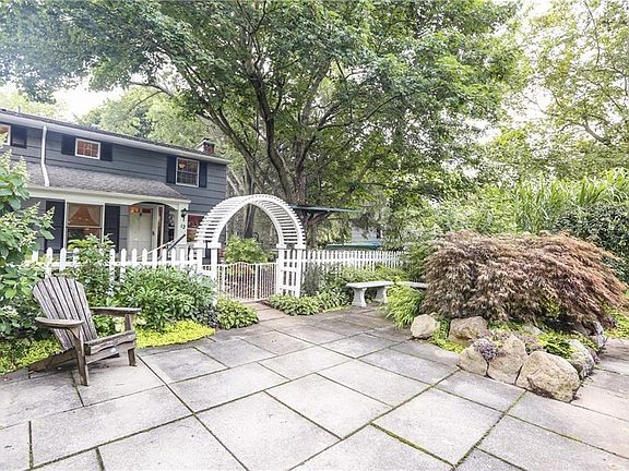 2nd image of 12 Laureldale Dr
