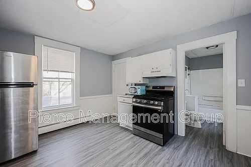 108 Bridge St #2W Photo 1