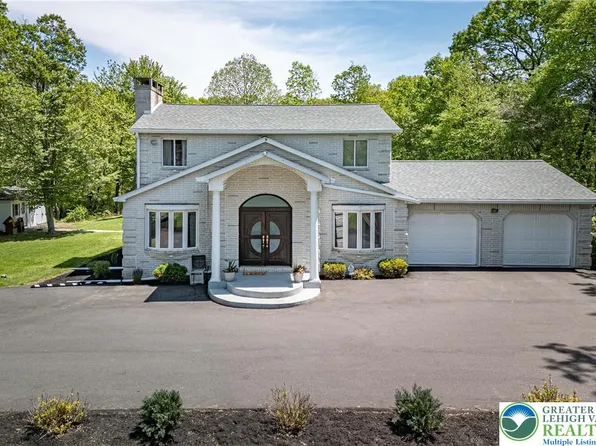 1903 W Bangor Rd, Bangor, PA 18013