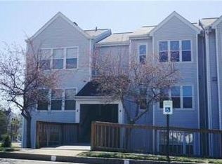 2 Deer Run Ct UNIT A, Halethorpe, MD 21227