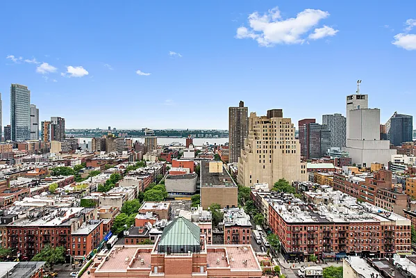 Rented by Oxford Property Group | media 18