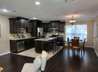 846 E Colonial Ct, Jacksonville, FL 32225
