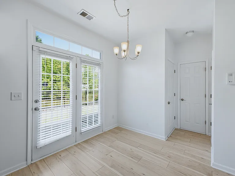 205 Azteca Dr — Photo 12