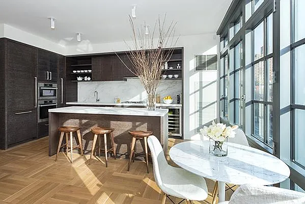 Sold by Sherwood Residential | media 12