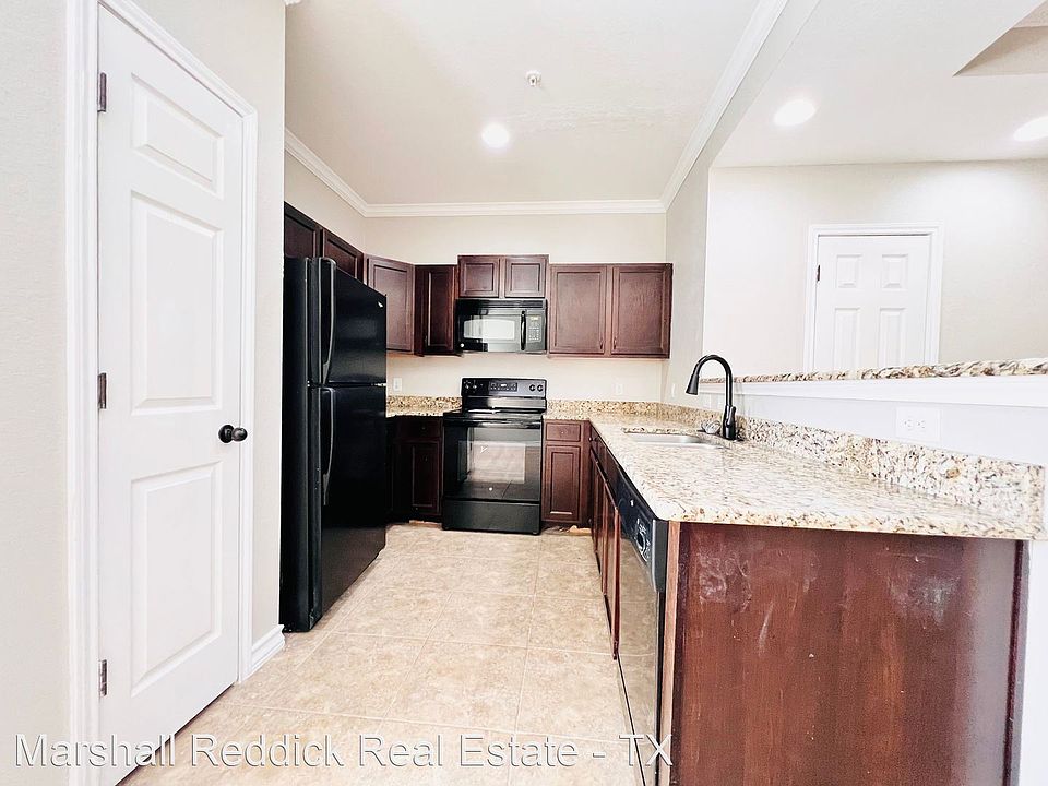 1st image of 4924 Stowers Blvd #4924