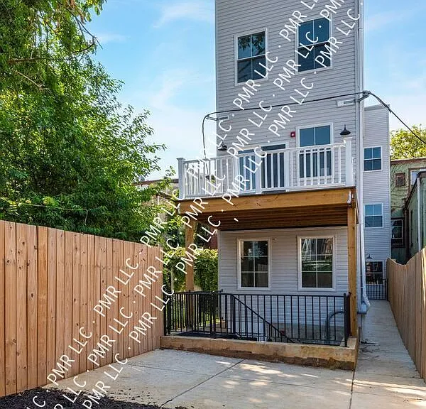 2339 N College Ave #3 — Photo 10