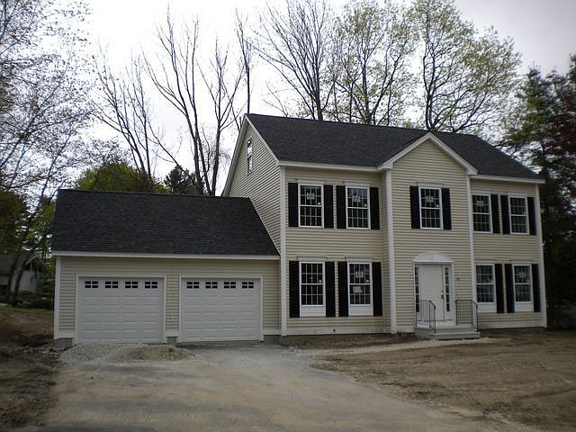 2nd image of 93 N Bend Dr
