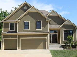 14785 NW 66th Ter, Parkville, MO 64152