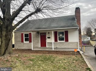 312 Wakefield Rd, Hagerstown, MD 21740
