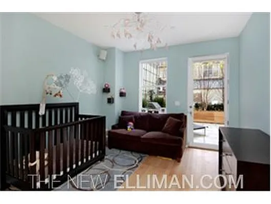 Rented by Douglas Elliman | media 27