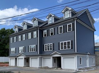 18 Common St #5, Waltham, MA 02451