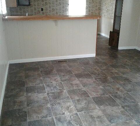 4th image of 431 Terrace Plaza Dr