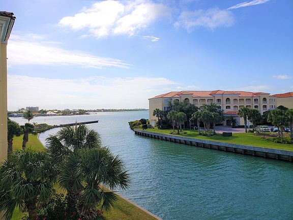 2nd image of 6 Harbour Isle Drive E #301