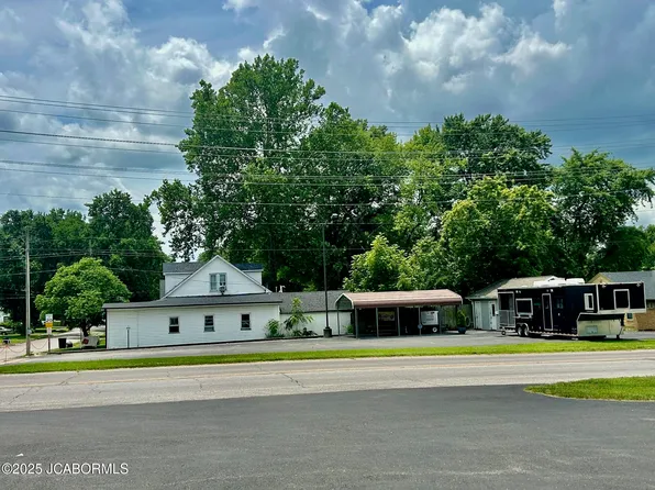 601 S Roache St, California, MO 65018