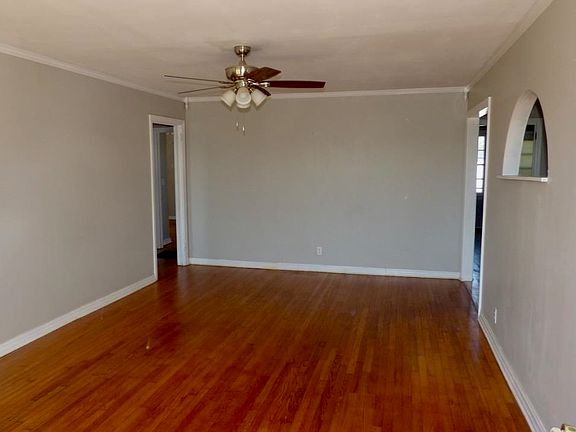 5th image of 609 Hill Ave
