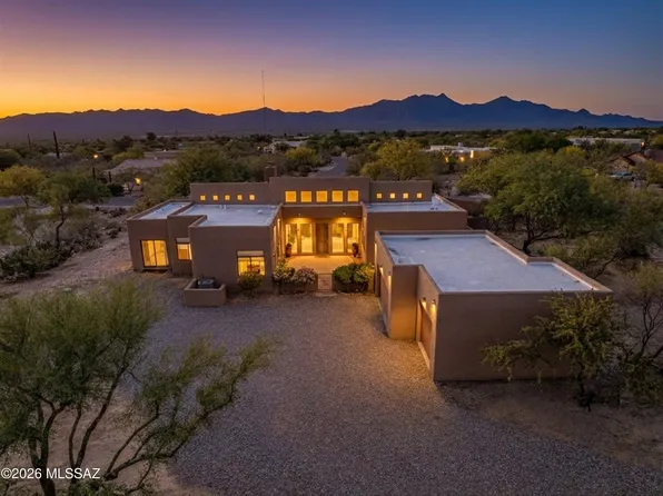 17560 S Camino Confianza, Sahuarita, AZ 85629