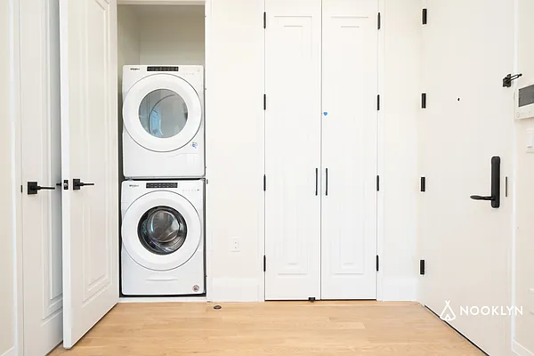 Rented by Nooklyn NYC LLC | media 93
