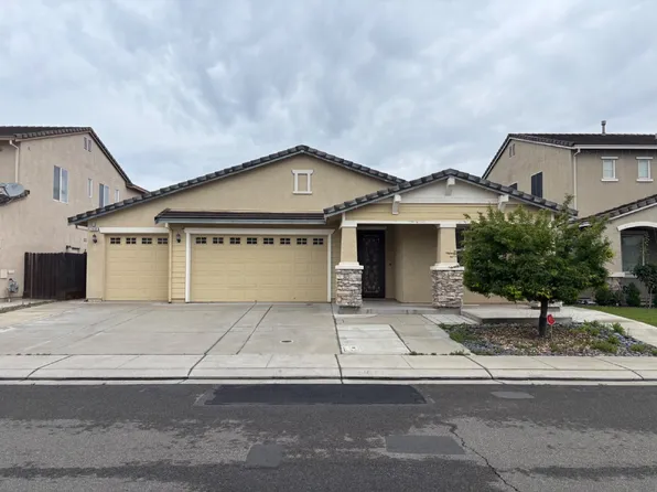 2405 El Vaquero Dr, Modesto, CA 95355