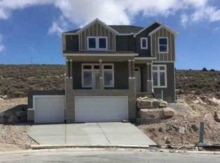 7742 N Weeping Cherry Ln, Eagle Mountain, UT 84005