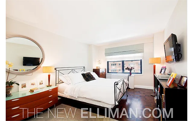 Sold by Douglas Elliman | media 5