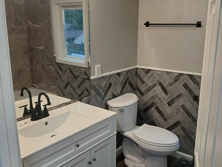 8907 Lexington Ave — Photo 7