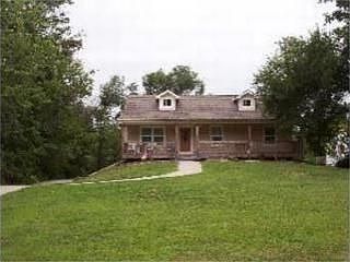 1st image of 3330 Pomeroy Dr