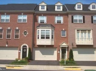 4631 Carisbrooke Ln, Fairfax, VA 22030