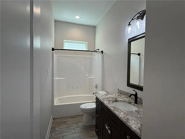 3 bed, 2.0 bath, 1375 sqft, $1,875 — Photo 4
