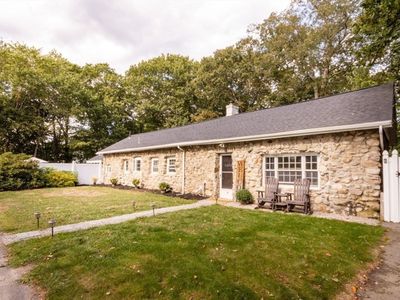 8 Old Fisher Ln, Walpole, MA, 02081