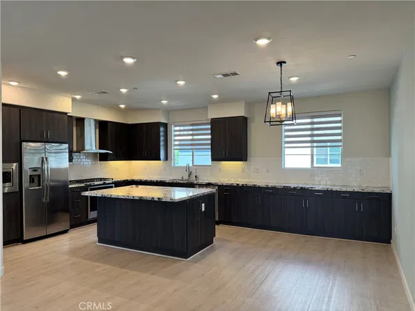 258 Harringay, Irvine, CA 92618