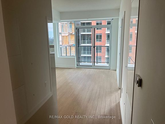 5th image of 4010 Eglinton Ave W #1612