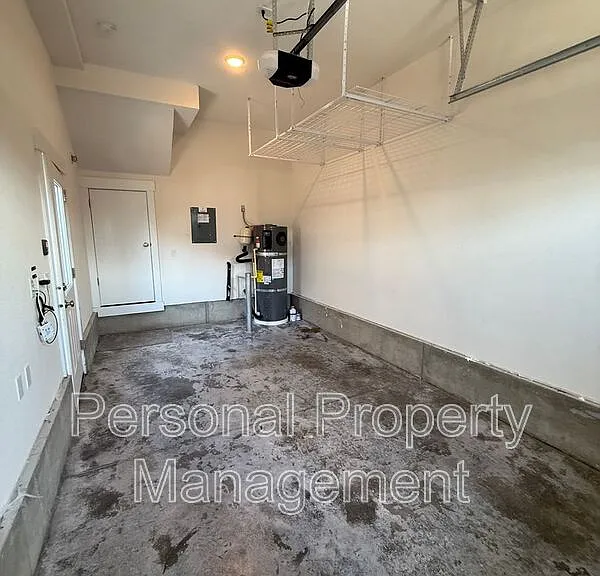 1530 NW 29th Pl #A — Photo 14