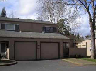 1835 NW Rolling Hill Dr, Beaverton, OR