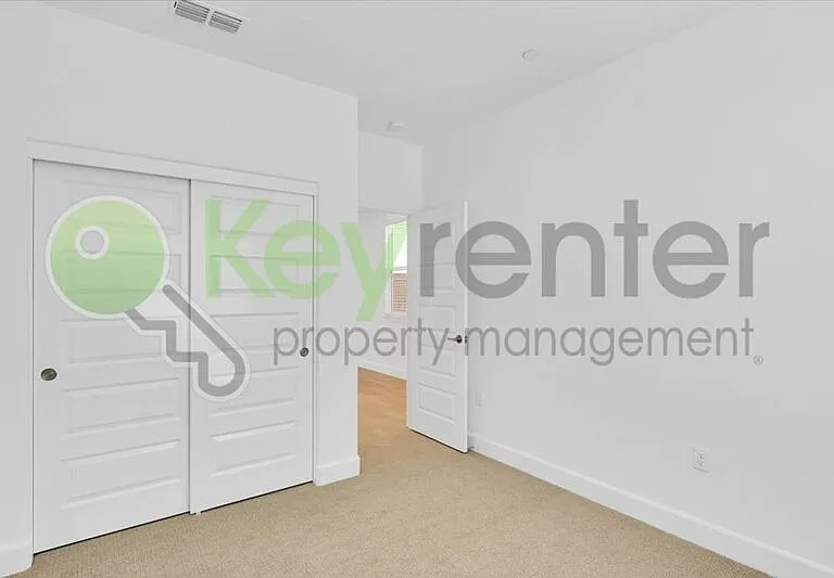 224 Twilight Peak Ct — Photo 5