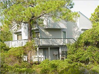 1st image of 1308 Acacia Dr