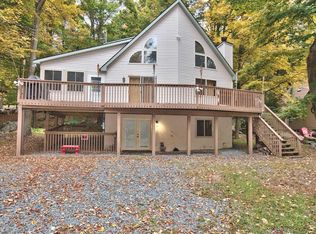 721 Wildwood Ter, Lake Ariel, PA