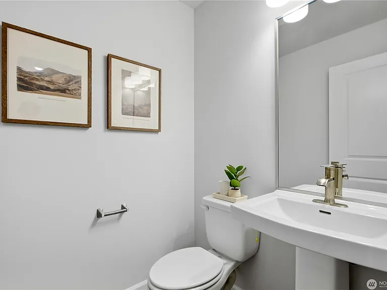 19345 NE 69th Cir #103 — Photo 4