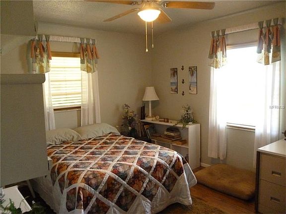 4th image of 712 Aljohn St