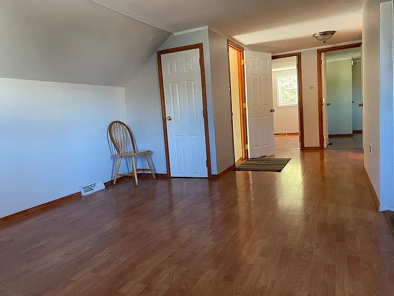 29 Brewer Ave — Photo 11